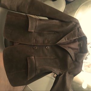 Beautiful thick leather jacket only worn twice .